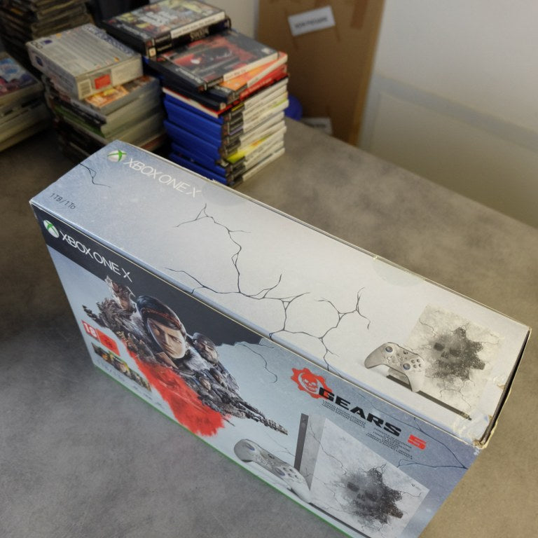 Xbox One X Gears 5 Limited Edition Microsoft