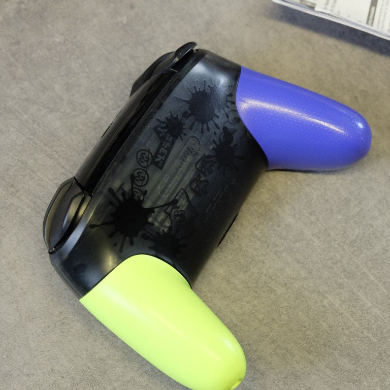 Vendita Nintendo Switch Pro Controller Splatoon 3 - Retrogaming Shop