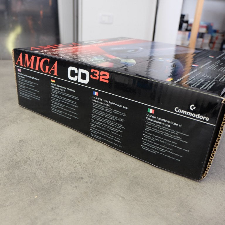 Commodore Amiga Cd 32 Commodore