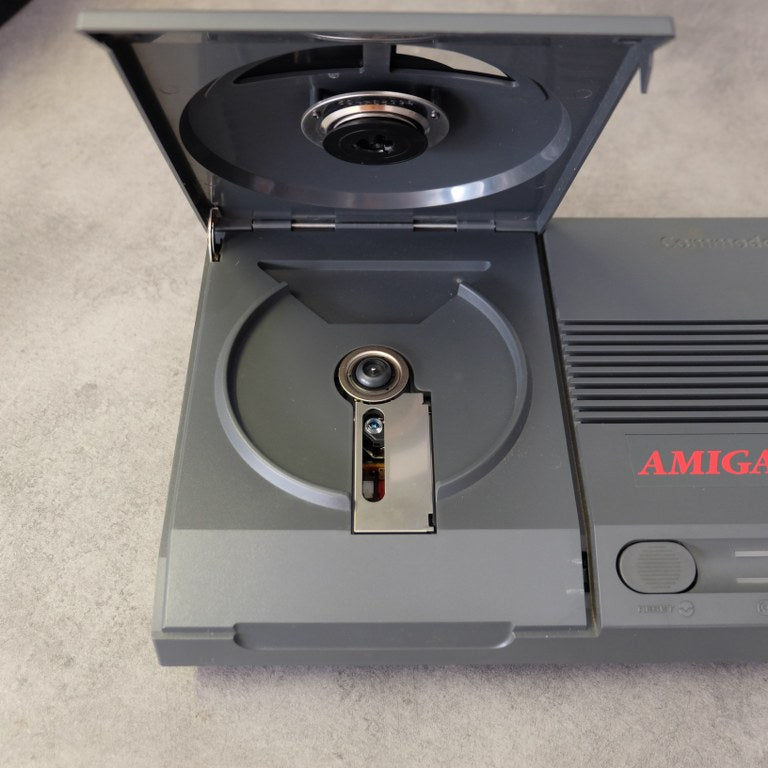 Commodore Amiga Cd 32 Commodore