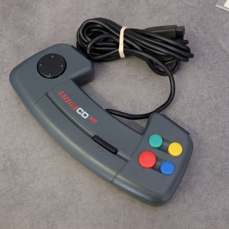 Commodore Amiga Cd 32 Commodore