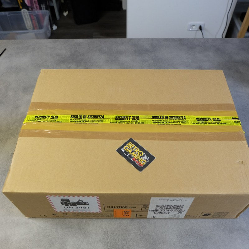 Playstation 4 Pro 500 Million Limited Edition Nuova + Shipping Box Sony