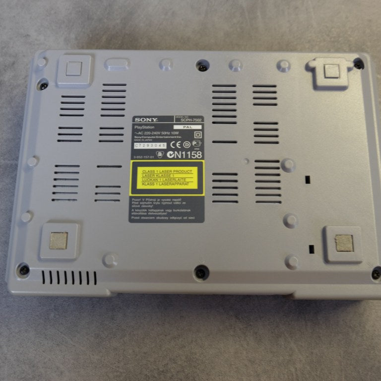 Vendita Playstation SCPH 7502c - Retrogaming Shop
