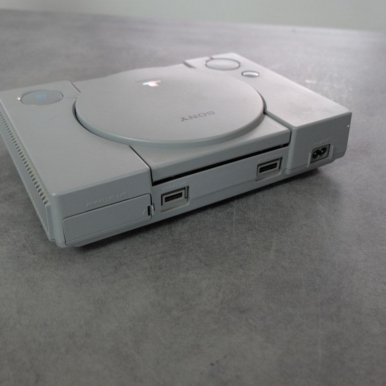 Vendita Playstation SCPH 5502c - Retrogaming Shop