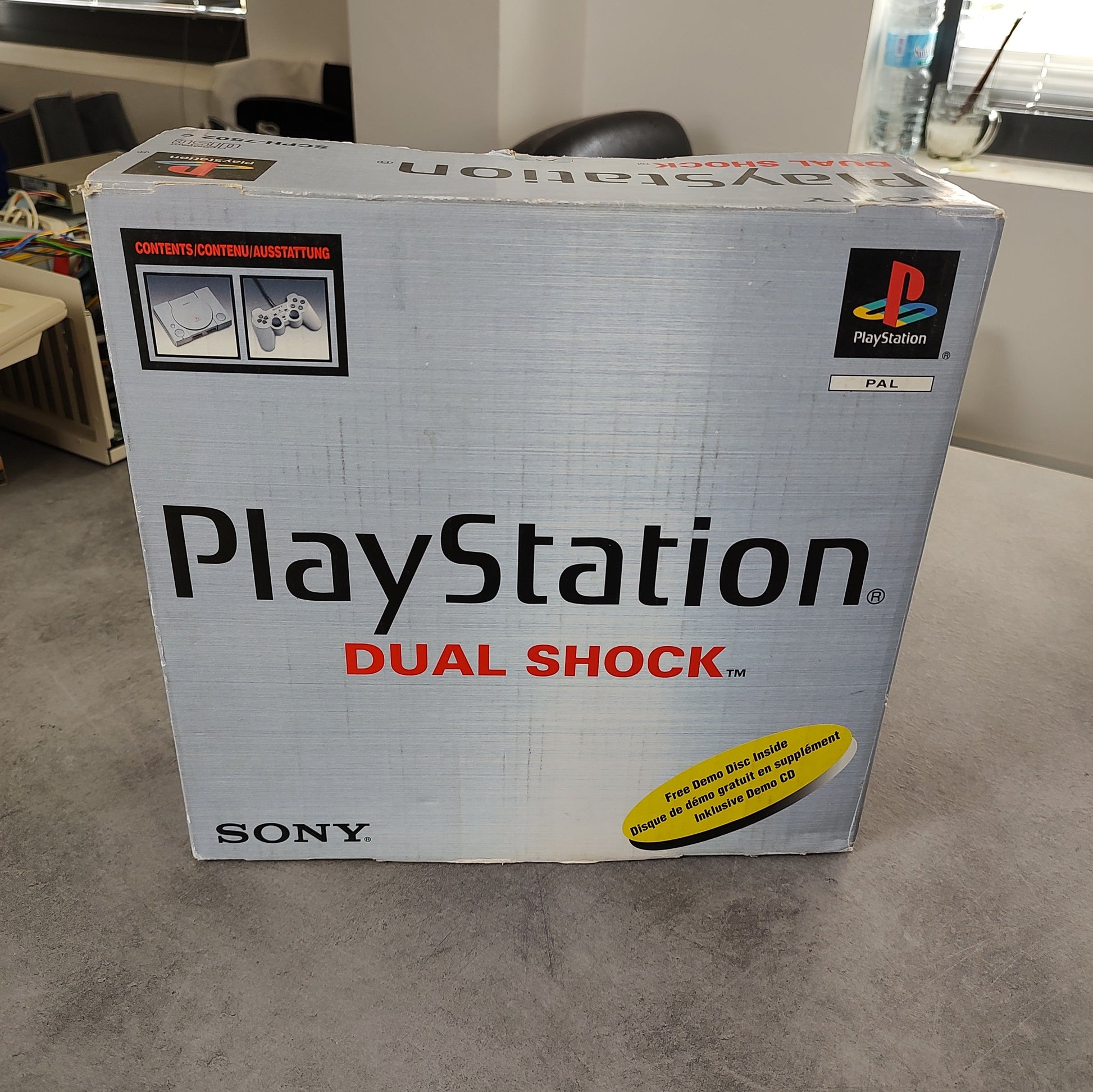 Playstation SCPH 7502c Sony