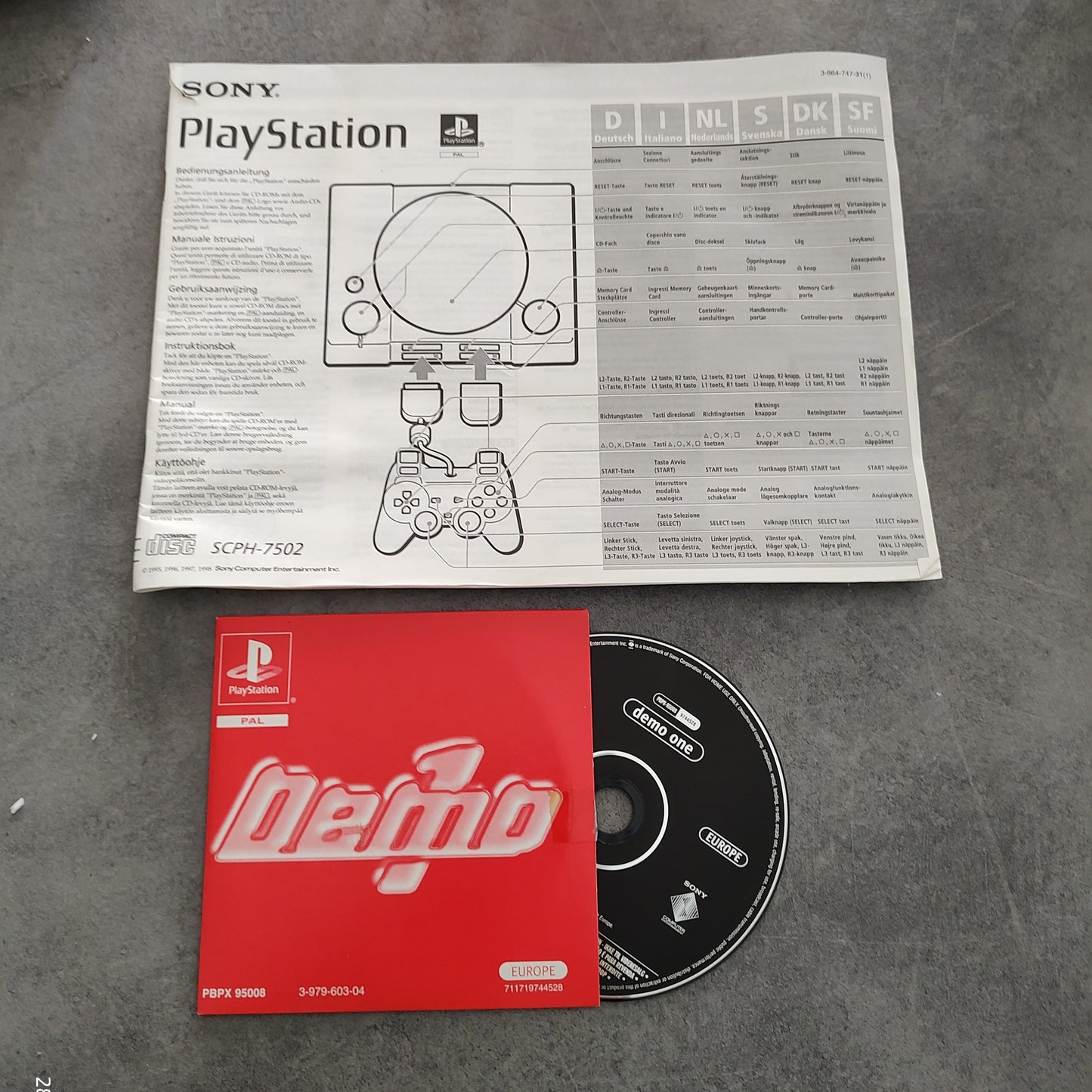 Playstation SCPH 7502c Sony