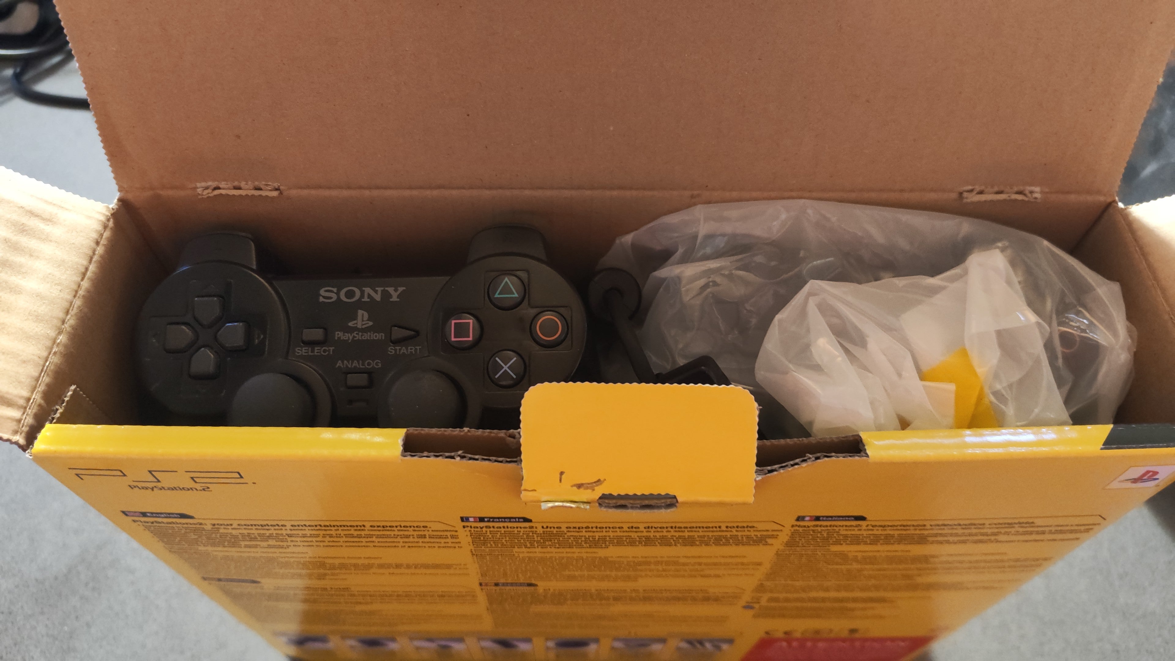 Vendita Playstation 2 Slim Starter Pack - Retrogaming Shop