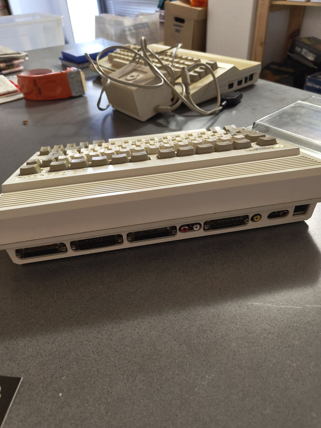 Vendita Commodore Amiga 600 - Retrogaming Shop