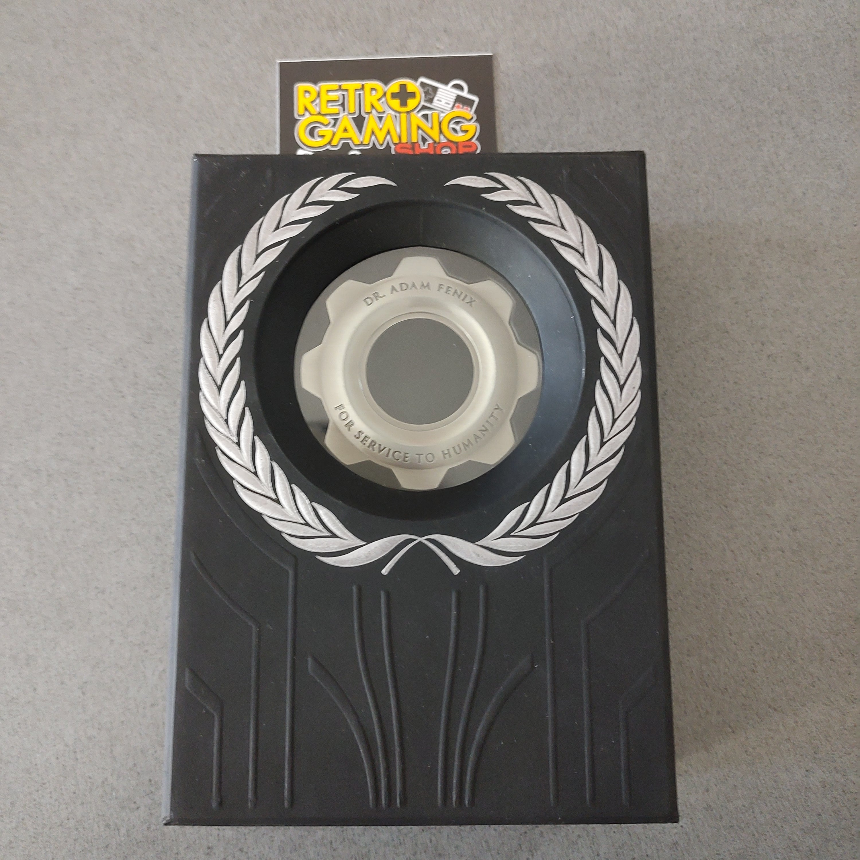 Vendita Gears of War 3 Dr Adam Fenix COG medal - Retrogaming Shop