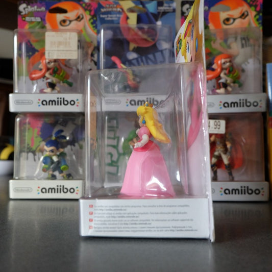 Peach Amiibo