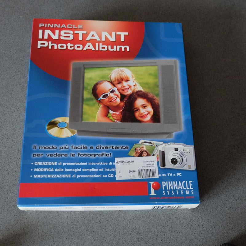 Pinnacle Instant Photo Album - Microsoft