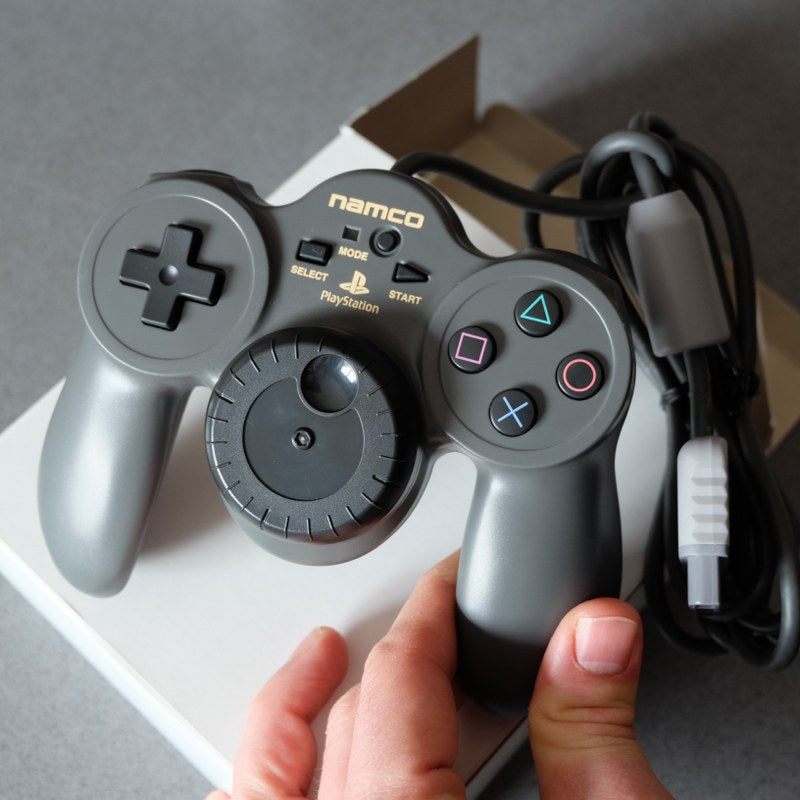 Ridge Racer Type 4 + Jogcon Bundle - Sony
