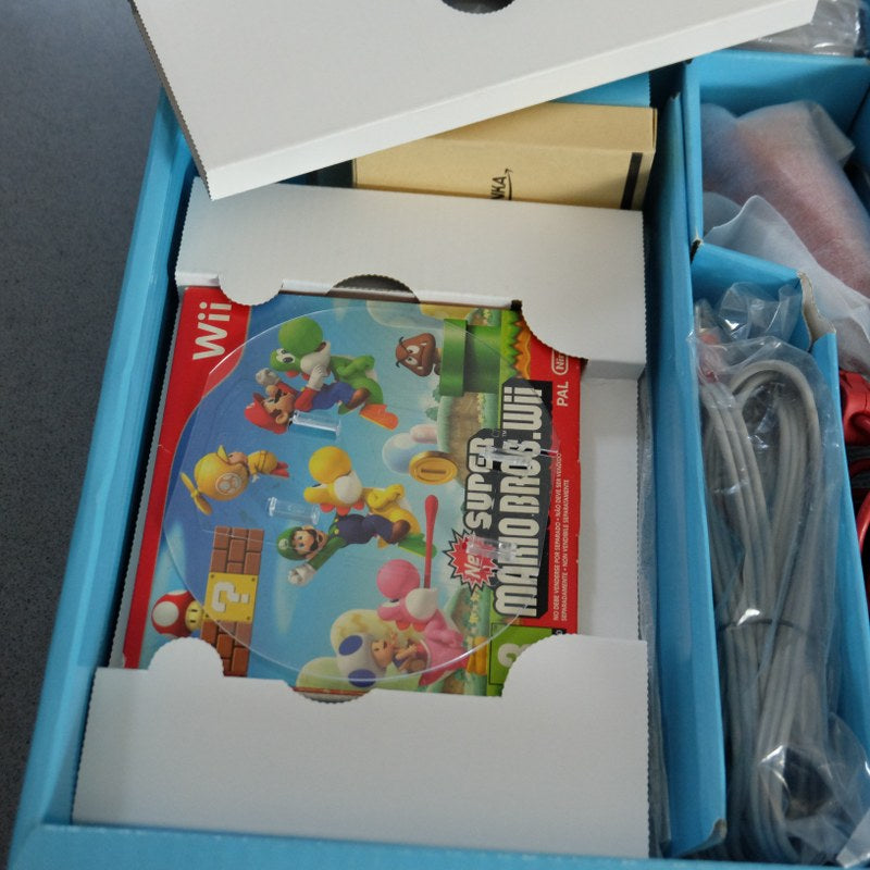 New Super Mario Bros Wii Pack 25esimo Anniversario